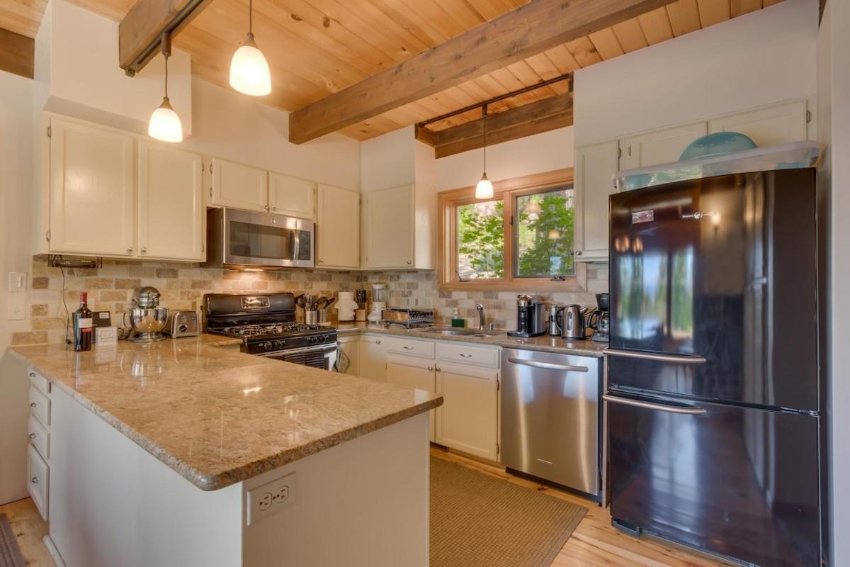 Hyphen 3-Bedrooms Rental, Private Beach, Filtered View Tahoe City Exterior foto